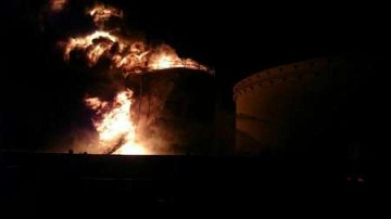 آتش سوزی مخزن بزرگ پالایشگاه نفت تهران مهار شد