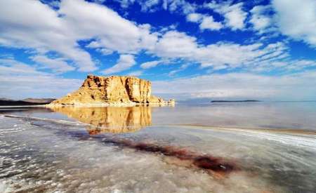 کاهش ورودی آب به دریاچه ارومیه