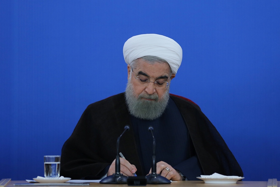 پیام تسلیت روحانی به مناسبت درگذشت تمامی خدمه و پرسنل کشتی نفتکش ایرانی