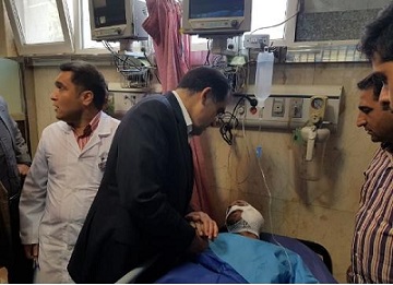 عیادت وزیر بهداشت از مصدومان حوادث تیراندازی امروز
