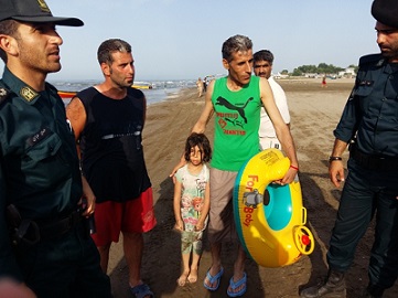 نجات 3 مسافر از غرق شدن با هوشیاری پلیس ویژه