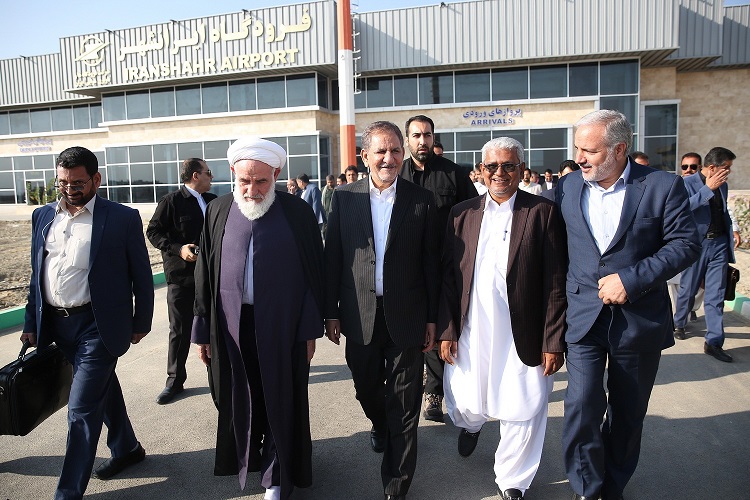 با حضور جهانگیری ترمینال مسافربری فرودگاه ایرانشهر افتتاح شد