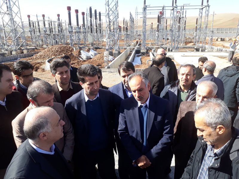 بازدید معاون وزير نيرو از پست صادرکننده برق به عراق