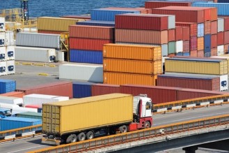 واردات بیش از ۹ میلیون تُن کالای اساسی