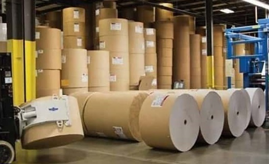 ترخیص ۳۲ هزار تن انواع کاغذ از گمرک