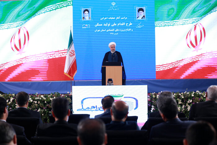 روحانی: سیاست ما تعامل سازنده با جهان است