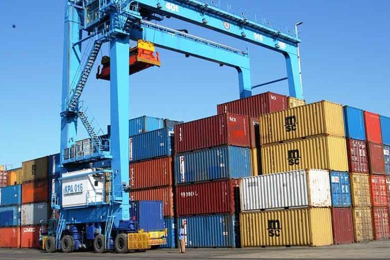 افزایش حجم صادرات و واردات کشوردر نیمه نخست سال