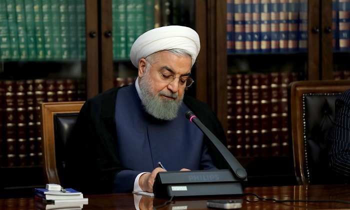 قدردانی روحانی از موافقت رهبر انقلاب با برداشت یک میلیارد یورو از صندوق توسعه ملی