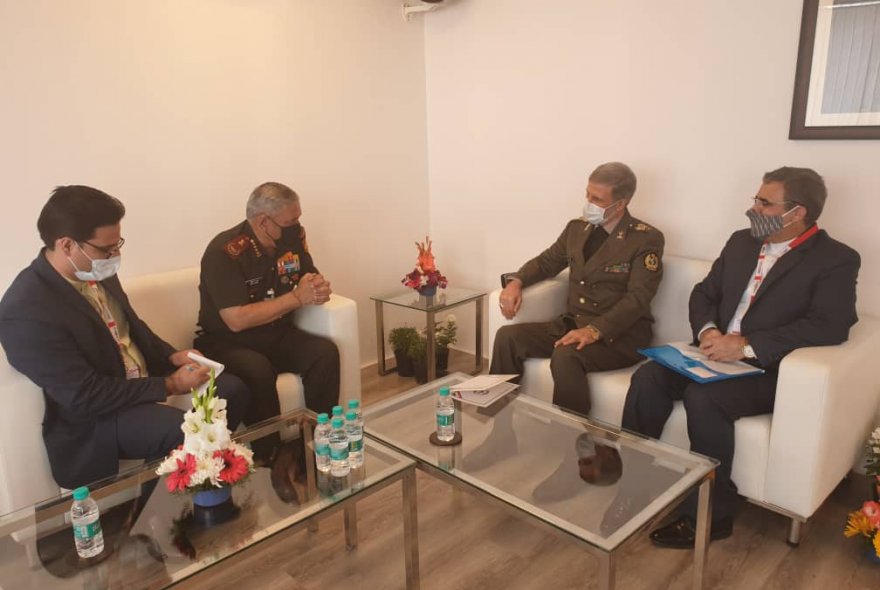 وزیر دفاع ایران با رئیس ستاد کل نیروهای مسلح هند دیدارکرد