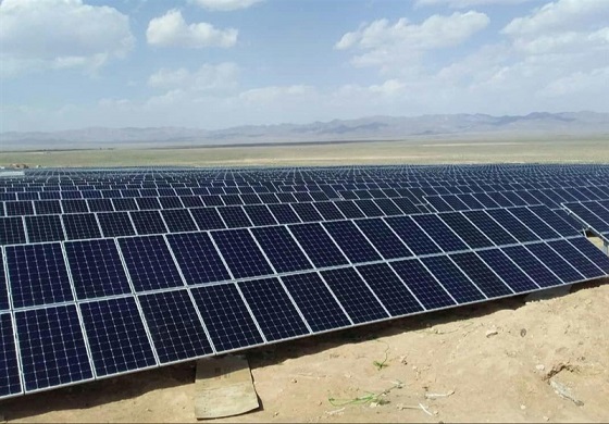 فعالیت ۴۴۵ نیروگاه خورشیدی متصل به شبکه در خراسان جنوبی