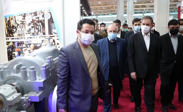 بازدید معاون اول رئیس جمهور از بیست‌وپنجمین نمایشگاه نفت ایران