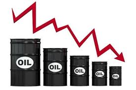 سقوط قیمت نفت به زیر ۴۰ دلار