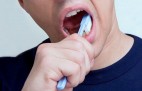 مسواک زدن به پیشگیری از ابتلا به کرونا کمک میکند