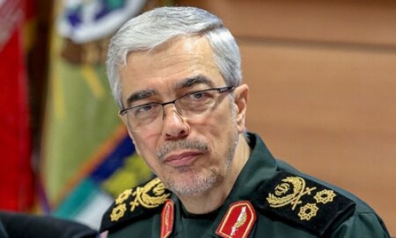 ارتش و سپاه ضامن امنیت پایدار کشور و آرامش ملت ایران است