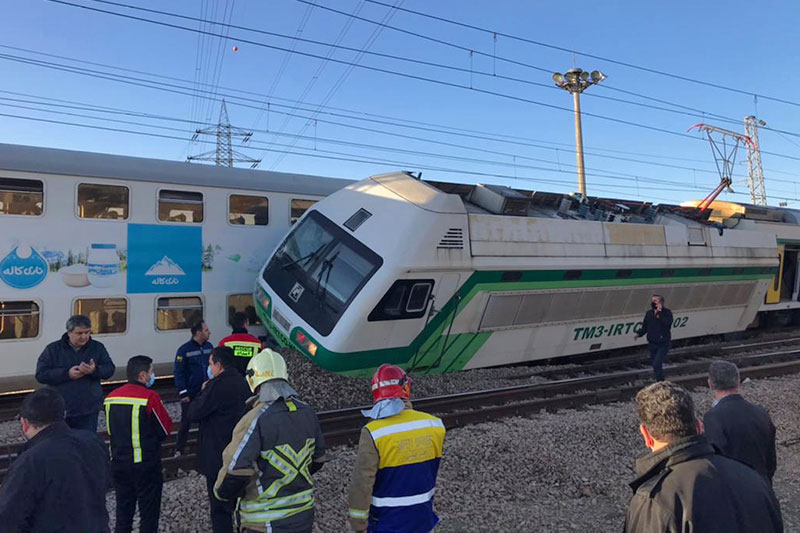 جزئیات حادثه برخورد دو قطار در ایستگاه مترو چیتگر