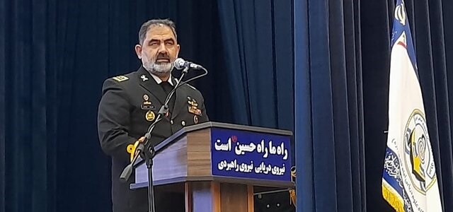 دریادار ایرانی: ارتش مثلث تهدید ، تحریم و توطئه دشمنان را درهم کوبید