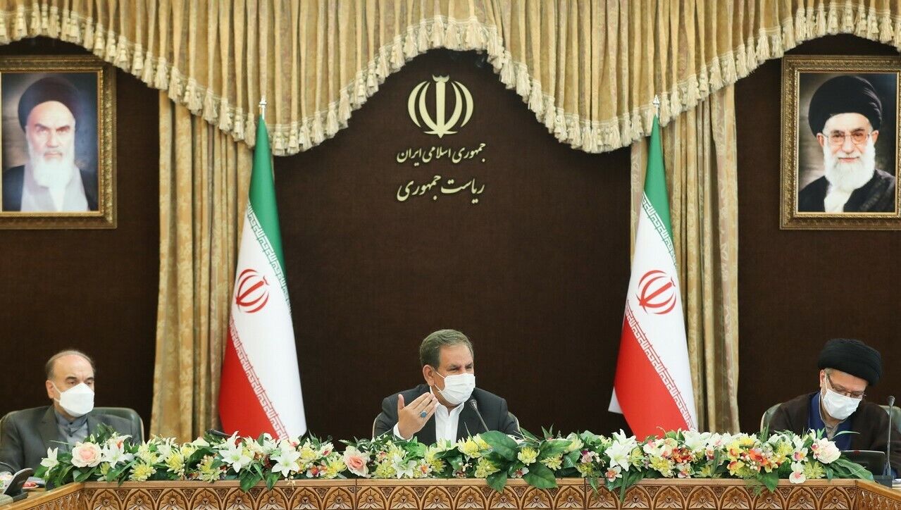 جهانگیری: بوروکراسی اداری ایران از عوامل مخل توسعه کشور است