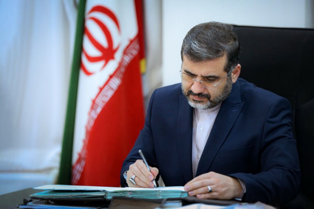وزیر فرهنگ بر توسعه و تحکیم روابط فرهنگی تهران - بیروت تاکید کرد