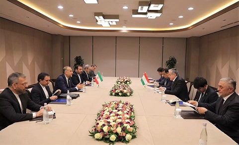 دیدار وزرای امور خارجه ایران و تاجیکستان در تاشکند