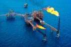 افزایش ۴۴۰ هزار بشکه‌ای تولید نفت ایران در دولت سیزدهم