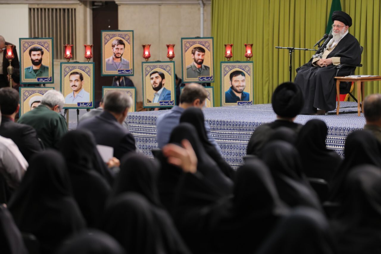 تهران نماد شجاعت، دینداری و استقلال طلبی ملت ایران است