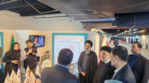بازدید رئیس جمهور از نمایشگاه دستاوردهای بنیاد شهید و امور ایثارگران