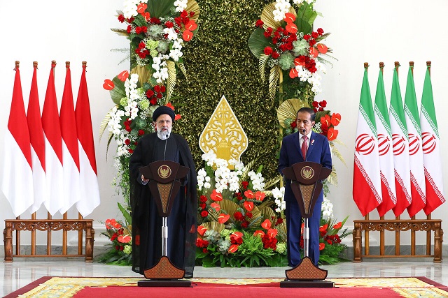 امضای اسناد همکاری ایران و اندونزی در جهت ارتقای روابط دو کشور