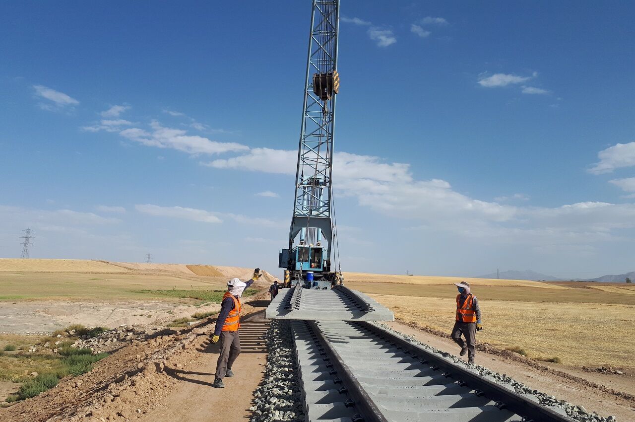 بهره برداری از۱۰۶ کیلومتر از خط دوم راه‌آهن قزوین- زنجان تا پایان سال