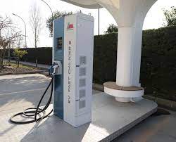 راه اندازی ۱۵ ایستگاه شارژ خودروهای برقی در پایتخت