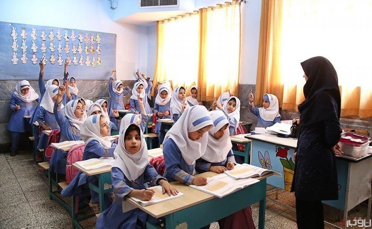 دسترسی آموزشی دختران بعد از انقلاب اسلامی ۲۲۰ درصد افزایش یافت