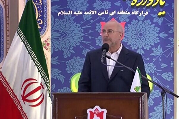 قالیباف: معبرهای اقتصادی را باید با عقلانیت انقلابی باز کرد