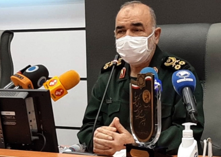 سرلشکرسلامی: دشمن اقتدار علمی ما را هدف قرار داده است