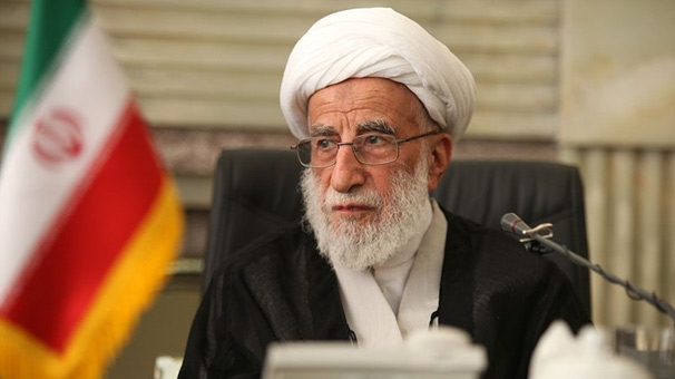 آیت الله جنتی: نامزدها صادقانه با مردم سخن بگویند