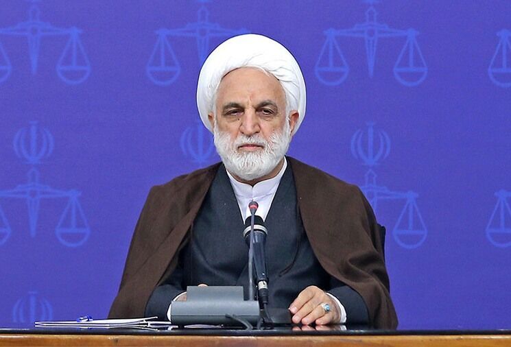 امروز مردم از نظام اسلامی انتظار اجرای عدالت در همه زمینه‌ها دارند