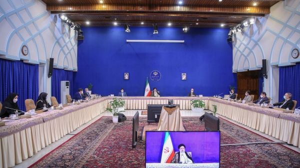 رئیس جمهور: طرح‌های حوزه آب با تلاش مضاعف و با سرعت تکمیل شود