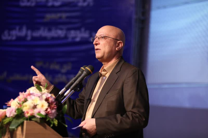 زلفی‌گل: بهره وری در آموزش عالی یک اصل است