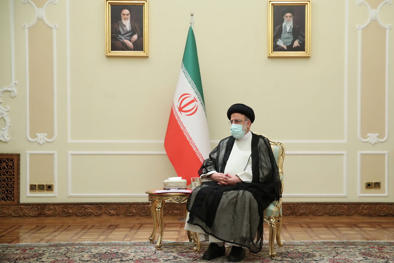 سازوکارهای داخل دانشگاه برای تأمین نظم و امنیت دانشگاه، کفایت لازم را دارد