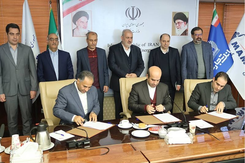 امضای تفاهم نامه سه جانبه میان ساتبا، بانک تجارت و گروه ماموت برای توسعه تجدیدپذیرها