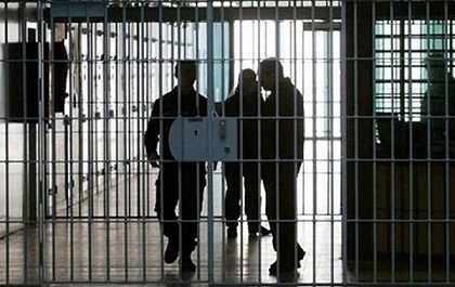 کمک ۵۰ میلیون تومانی رئیس عدلیه به زندانیان غیرعمد