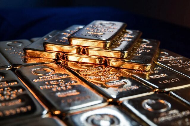طلای جهانی از ۳۰۰۰ دلار عبور کرد