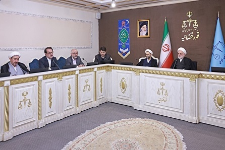 تسهیل خدمات‌رسانی حقوقی و قضایی به مردم یک اصل اساسی است