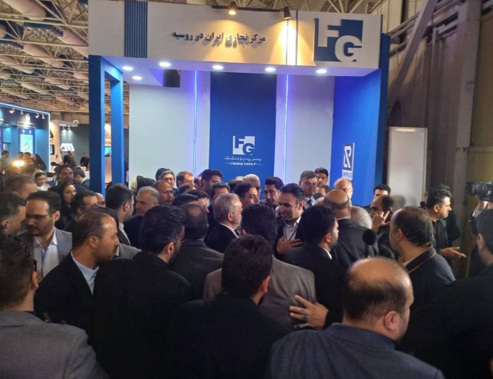 بازدید ربیس جمهور از نمایشگاه اوراسیا