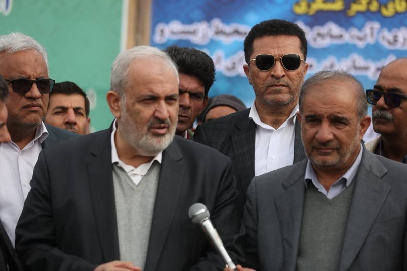 جمعیت کشور از ابتدای انقلاب 2.3 برابر و صنعت برق 22 برابر رشد داشته است