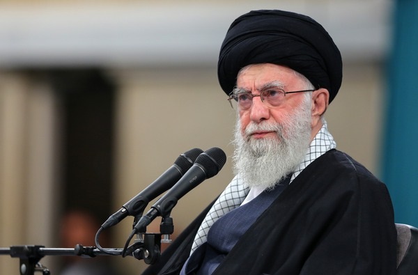 پیام رهبر انقلاب در پی شهادت حجت‌الاسلام صباحی امام جمعه کازرون