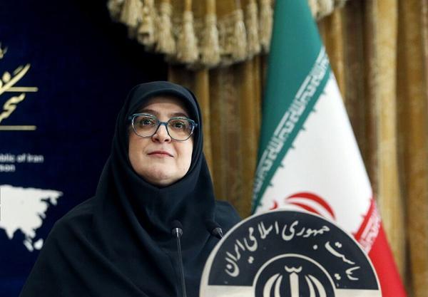 فاطمه مهاجرانی سخنگوی دولت در پیامی تاکید کرد: دانشجو و دانشگاه وظیفه پرسشگری، دفاع از حقوق مدنی، استقلال و پیشرفت کشور را دارد و باید به آن به عنوان یک فرصت نگریست.