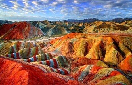 بازگرداندن خاک هرمز پویشی مردمی برای حفظ میراث طبیعی ایران