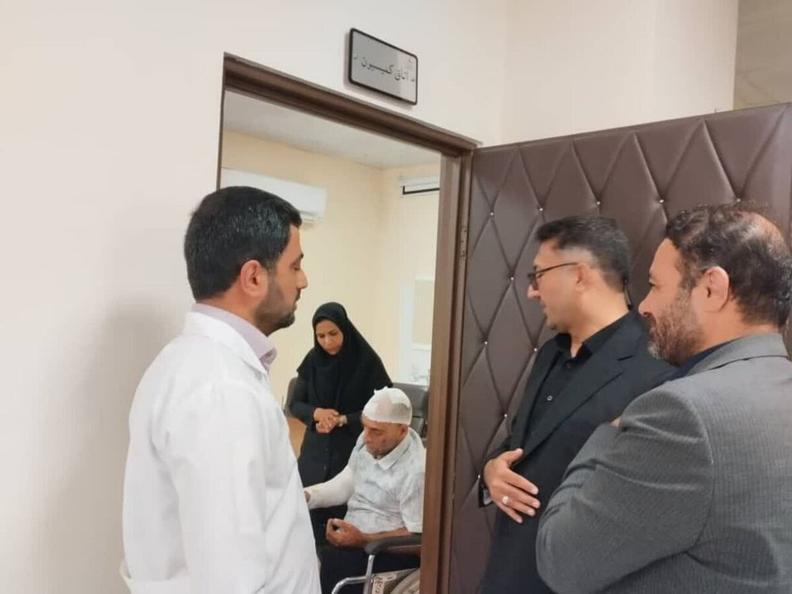بازدید رئیس کل دادگستری هرمزگان و دادستان بندرعباس از پزشکی قانونی
