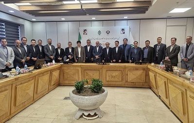 تفاهم‌نامه احداث ۲۵۰ مگاوات نیروگاه خورشیدی حمایتی در بنیاد مستضعفان انقلاب اسلامی امضا شد