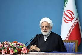 معلمان در پیشگیری از وقوع جرم و بازاجتماعی کردن مجرمان کمک کنند