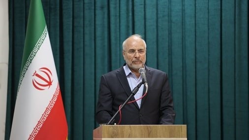 راهکار نظام، خنثی‌سازی تحریم‌ها و مذاکره با نگاه مبارزه است